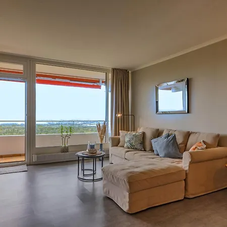 View - Strandnahe Mit Atemberaubenden Blick Von Lübeck Bis Zur Ostsee *