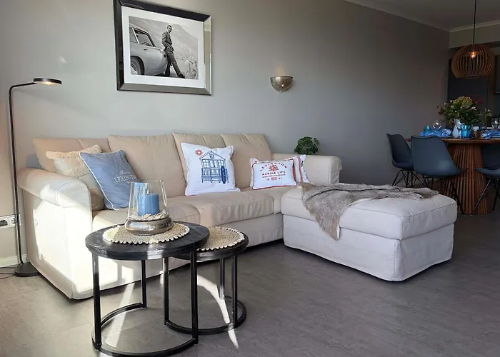 View - Strandnahe Mit Atemberaubenden Blick Von Luebeck Bis Zur Ostsee Timmendorfer Strand